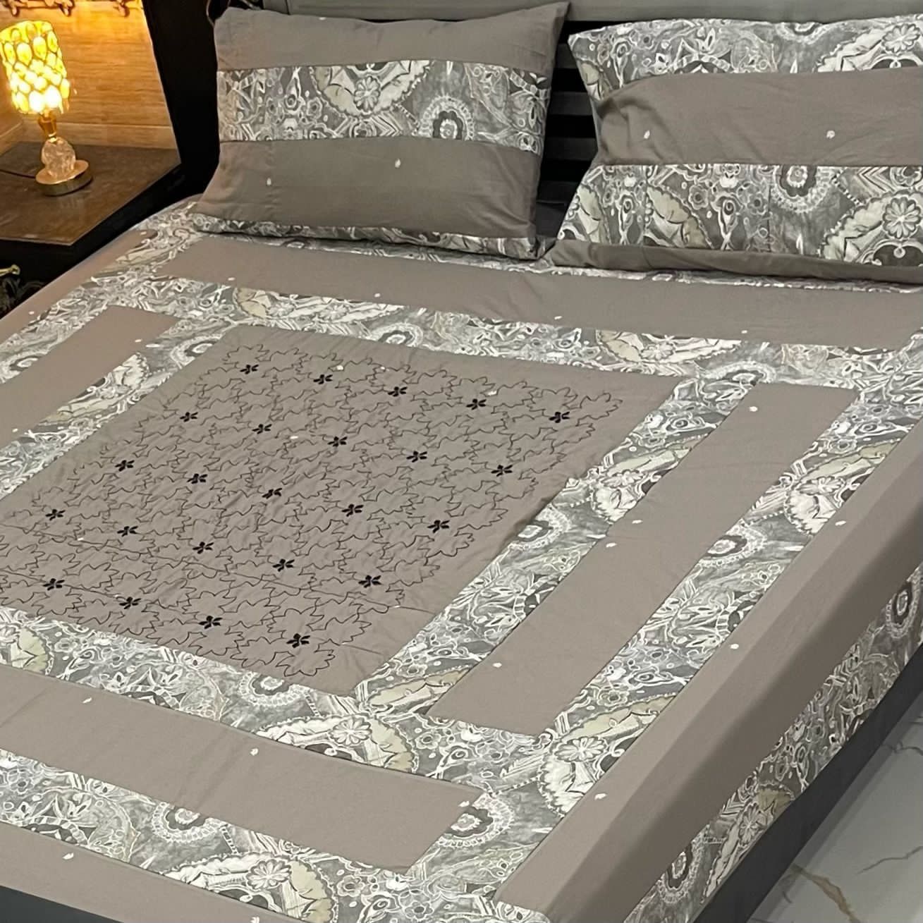 taal mart patch work bedsheet design